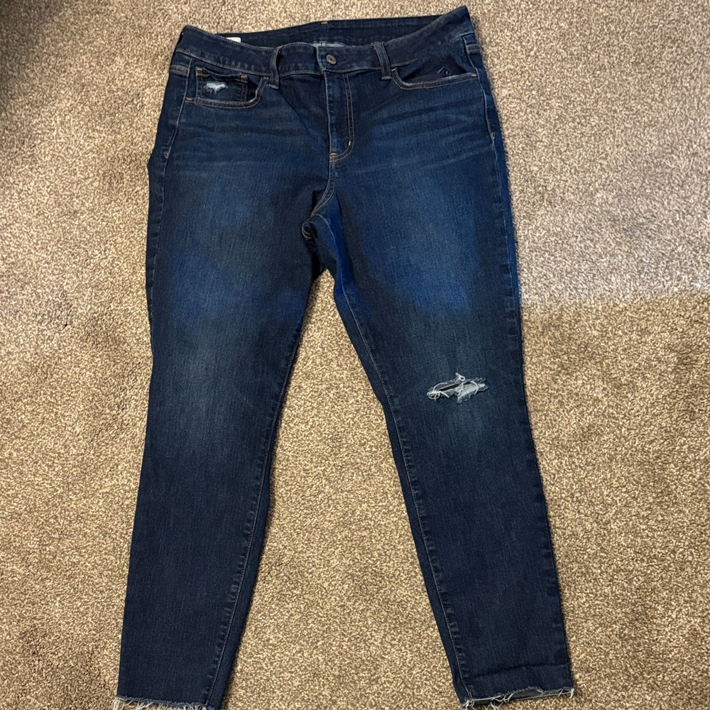GAP Dark Indigo Ankle Jeans